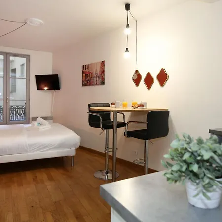 Appartamento Service - En Face Du Musee - 5